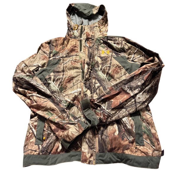 Under Armour Other - Under Armour Realtree Camo Hooded Jacket Men's Size S Loose Fit Water Resistant‎